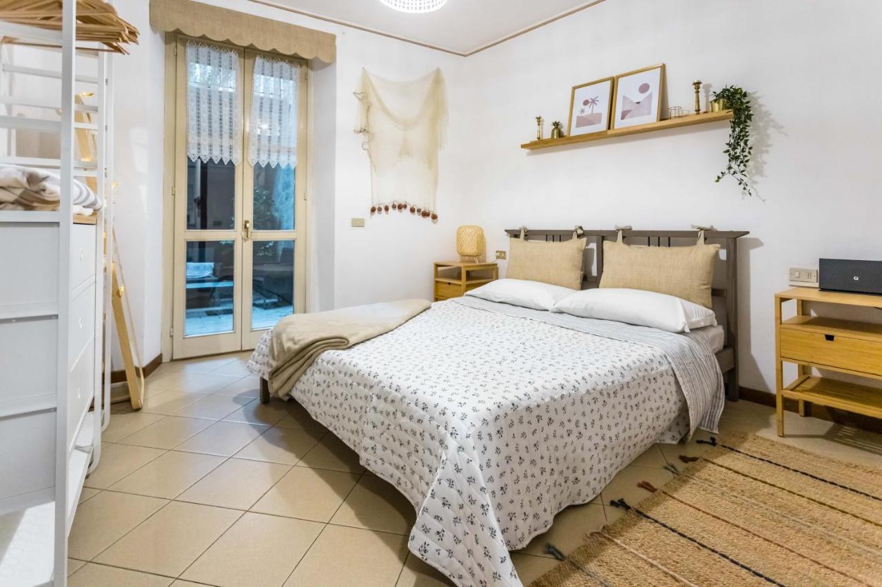Lago Azzurro Apartment Varenna Bagian luar foto