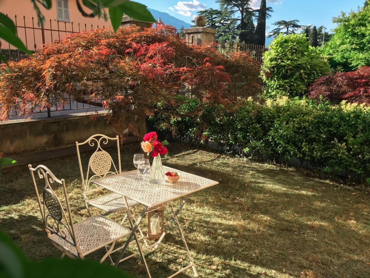 Lago Azzurro Apartment Varenna Bagian luar foto